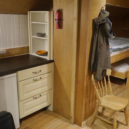 Hazel Barrow Bunkbarn Villa Лийк Екстериор снимка
